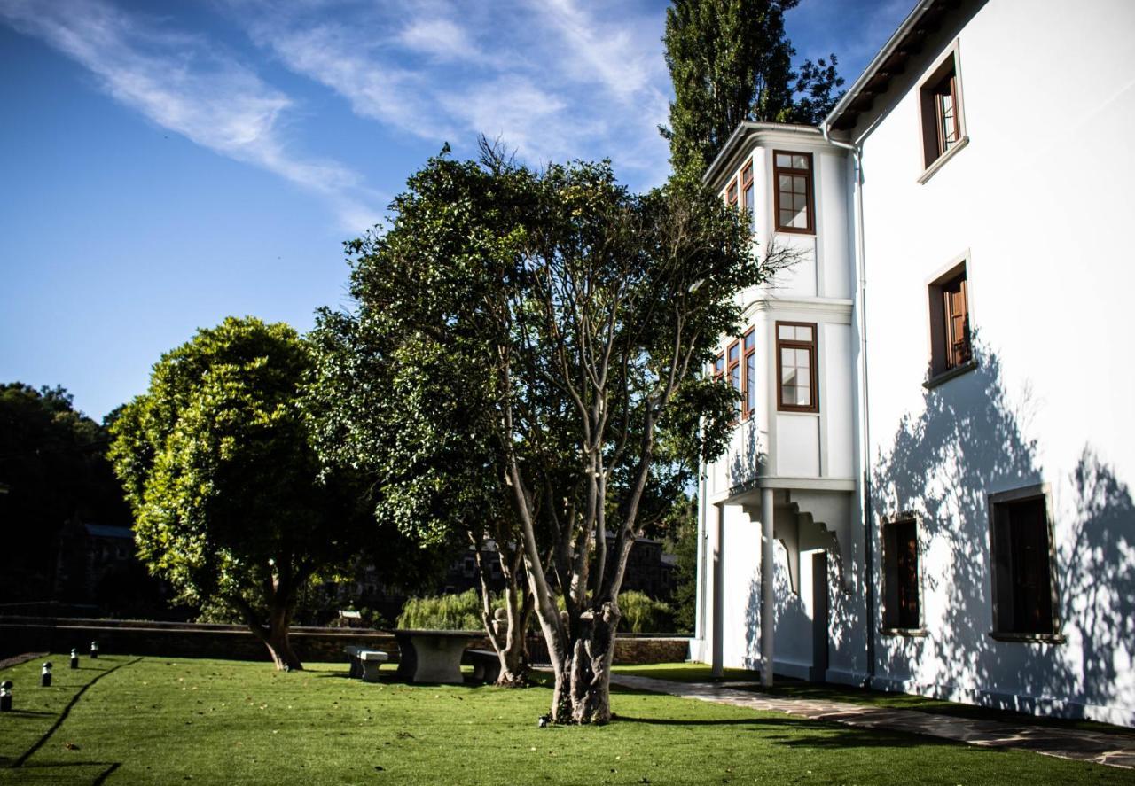 A Casa Da Botica Hotel Samos Exterior photo
