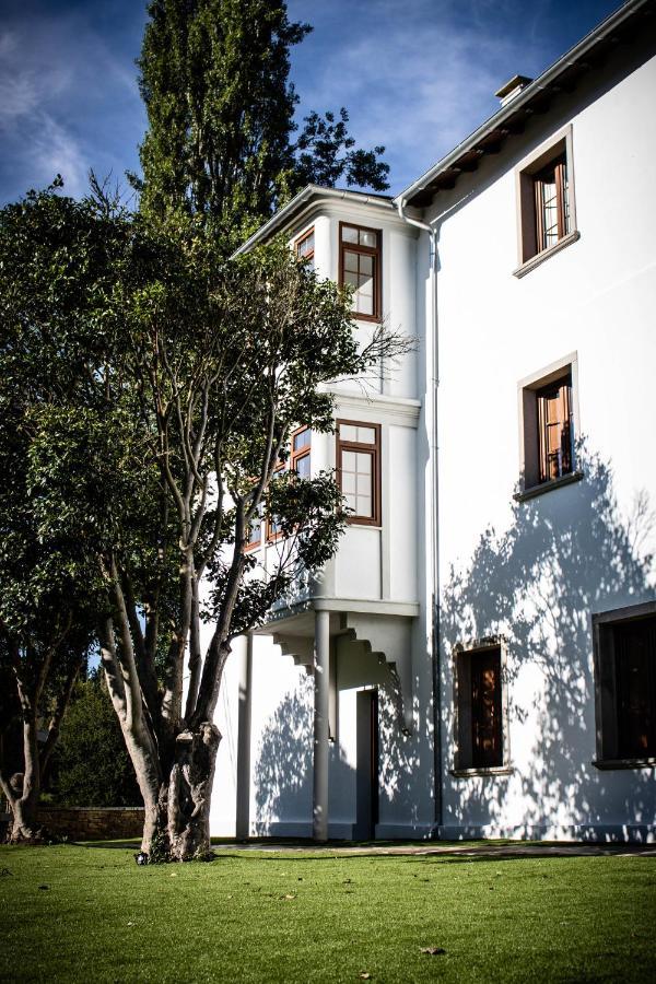 A Casa Da Botica Hotel Samos Exterior photo