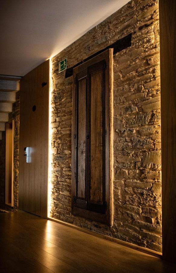 A Casa Da Botica Hotel Samos Exterior photo