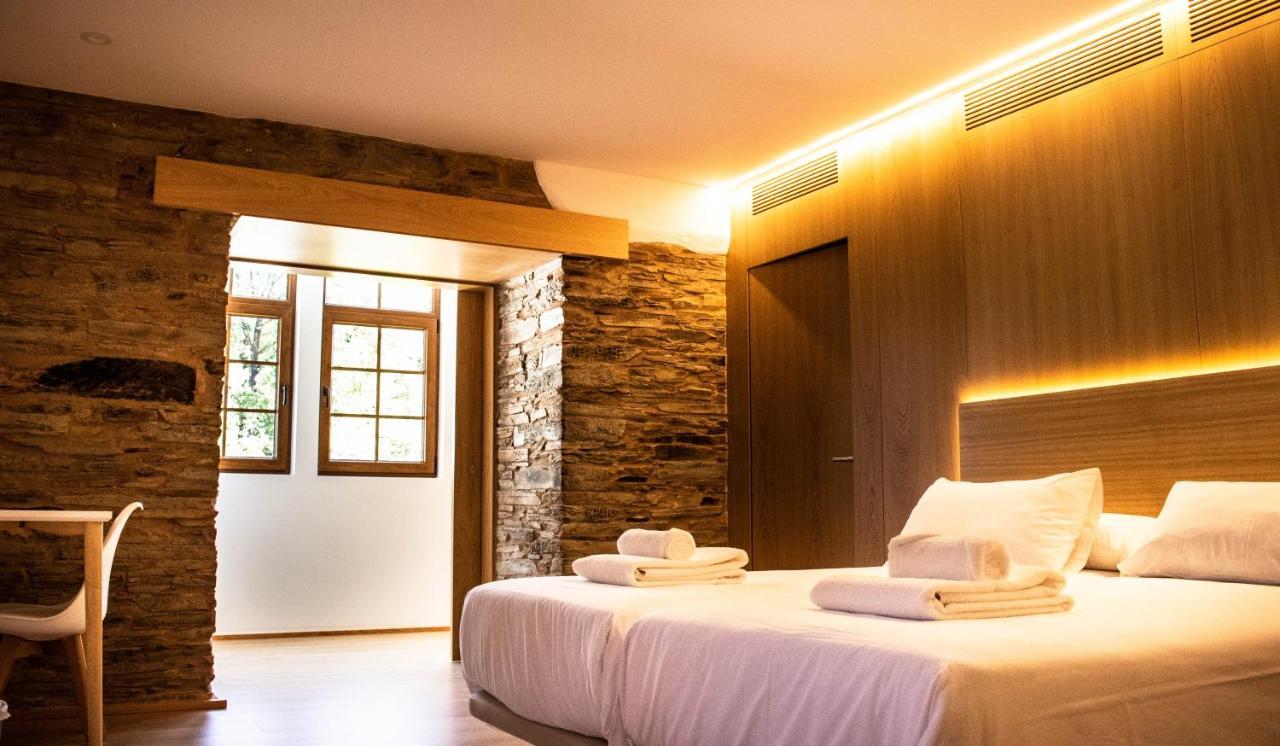 A Casa Da Botica Hotel Samos Exterior photo
